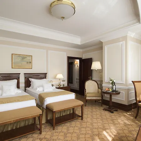 Nobil Luxury Boutique 5* Chisinau