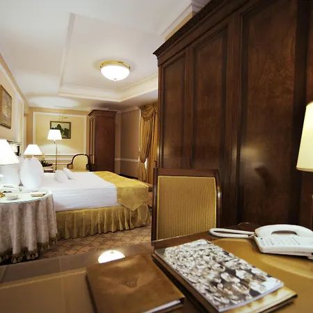 Nobil Luxury Boutique Chisinau