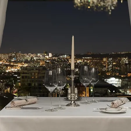 Nobil Luxury Boutique 5*