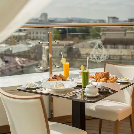 Nobil Luxury Boutique Hotel